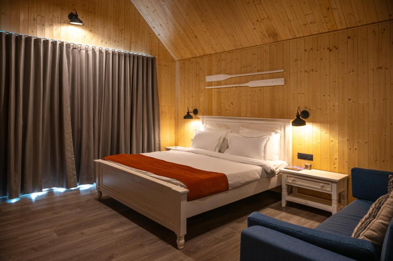 Praveg Beach Resort Daman Lighthouse Beach 외부 사진